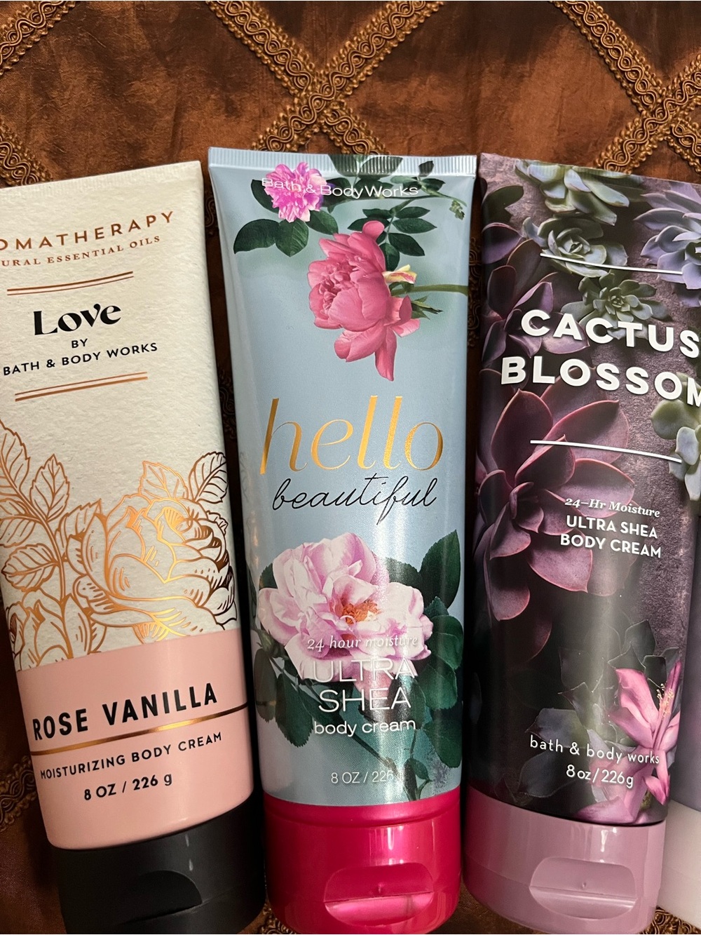*BUNDLE* Bath & Body Works Body Creams Set 8 oz - Picture 2 of 5